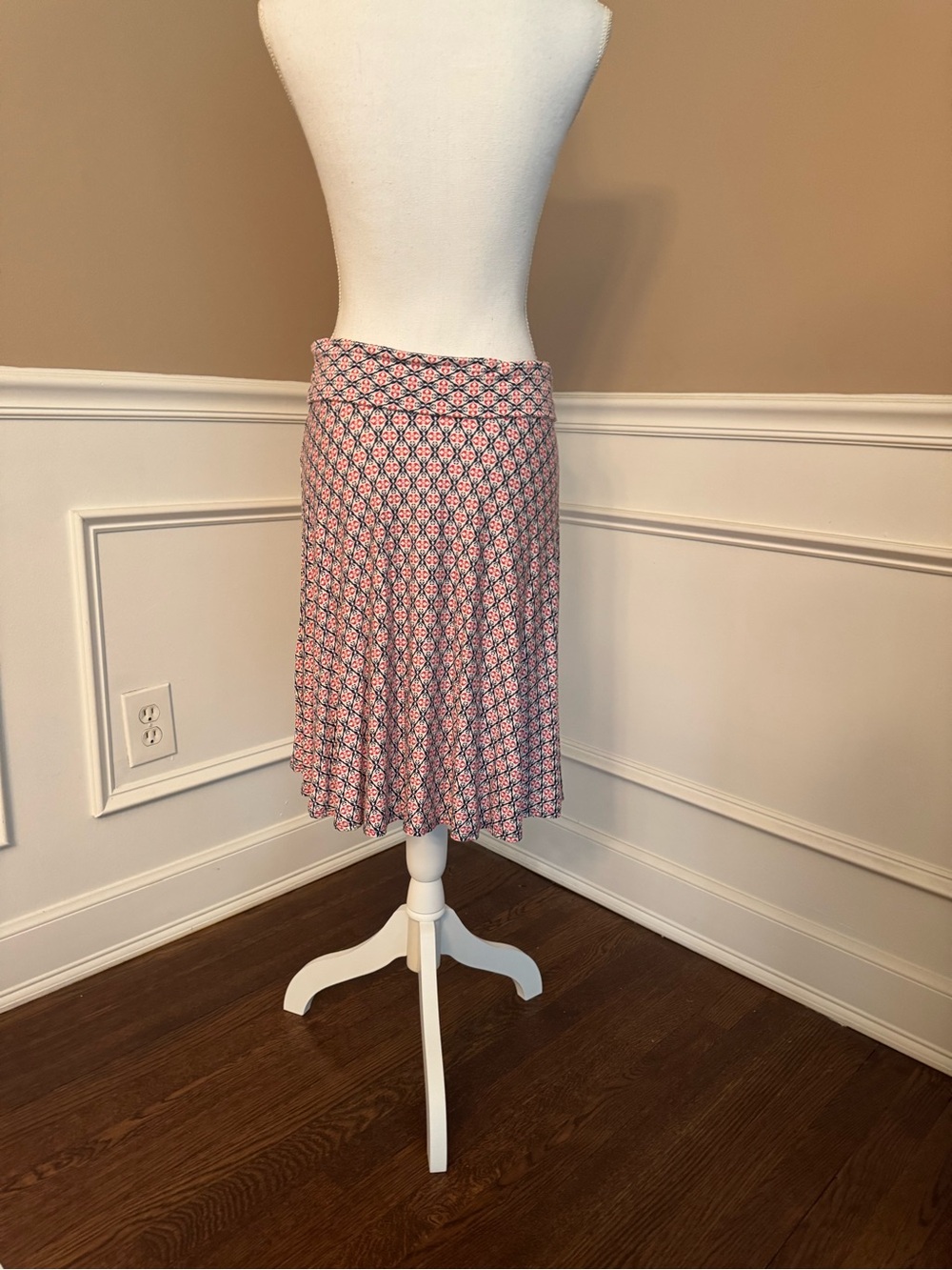 Max Studio Pink Patterned Circle Skirt